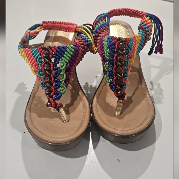LAURA R Handwoven Colorful Wedges In Multi. Adjustable Back. Size 5(fits Like 6) - Picture 2 of 16
